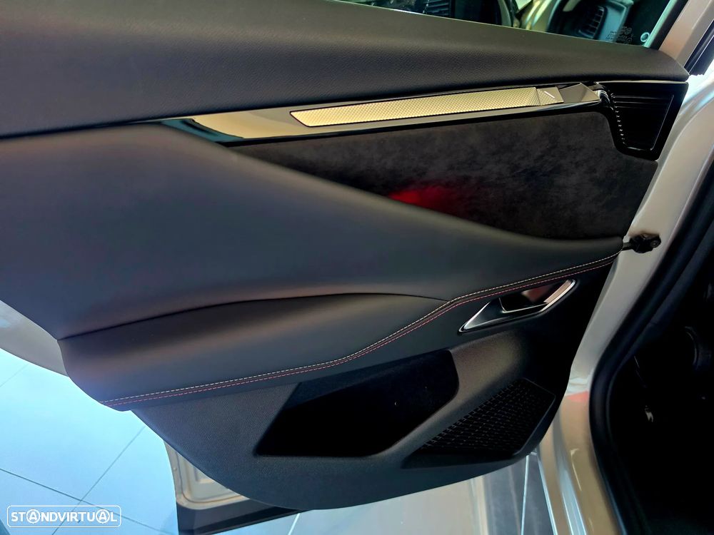 DS DS4 E-TENSE 225 PERFORMANCE LINE - 35