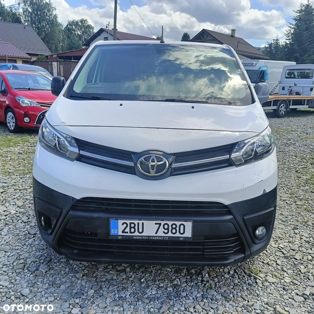 Toyota proace - 11