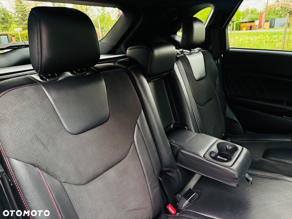 Ford Edge 2.0 EcoBlue Bi-Turbo 4x4 ST-LINE - 33