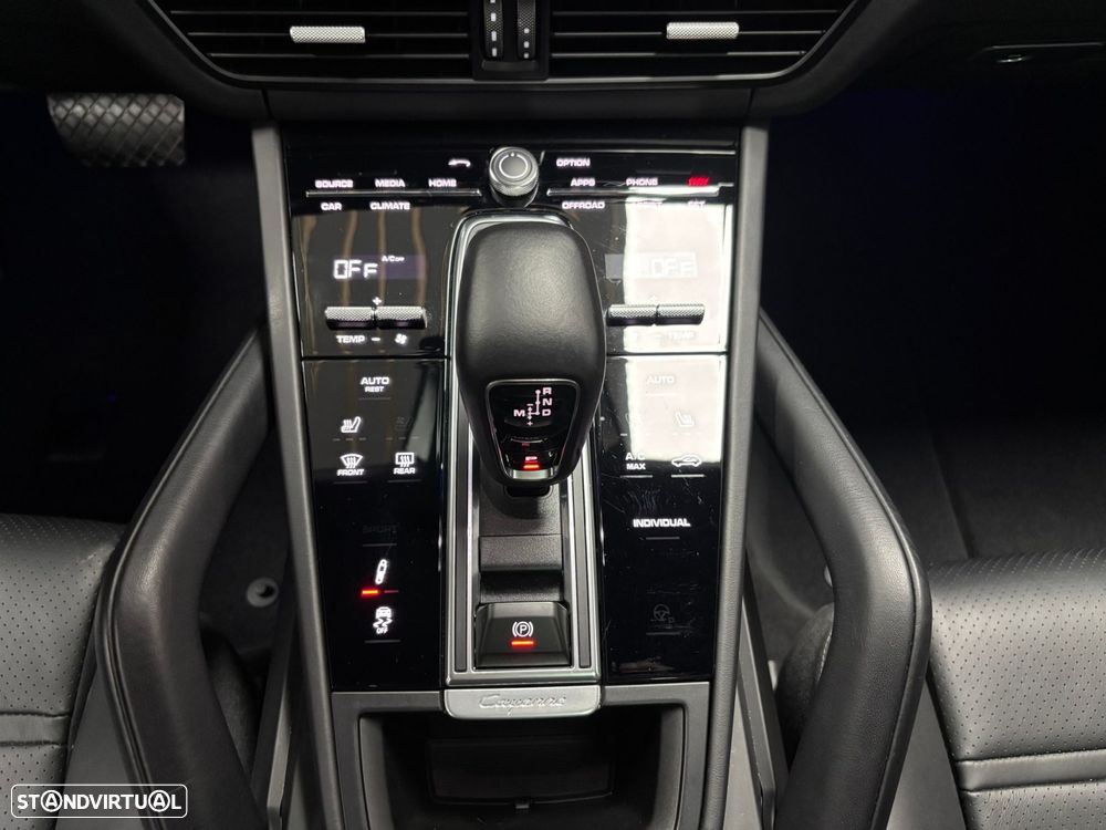 Porsche Cayenne E-Hybrid Tiptronic S Black Edition - 24