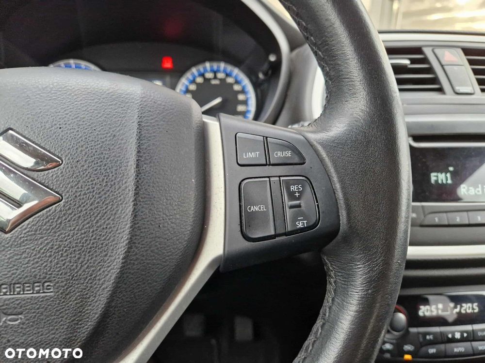 Suzuki SX4 S-Cross - 22