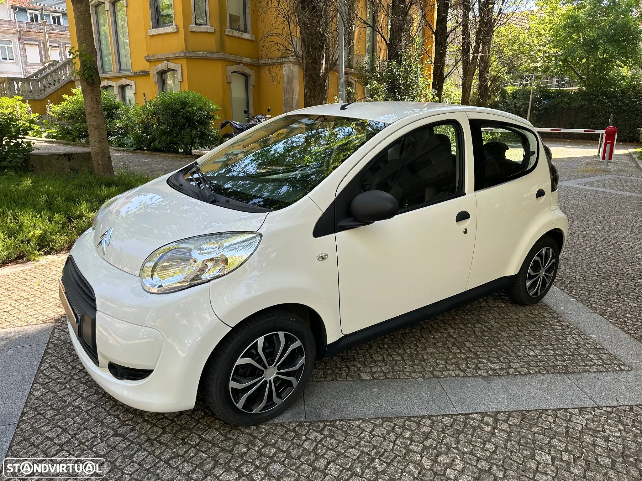 Citroën C1 1.0 Selection - 1
