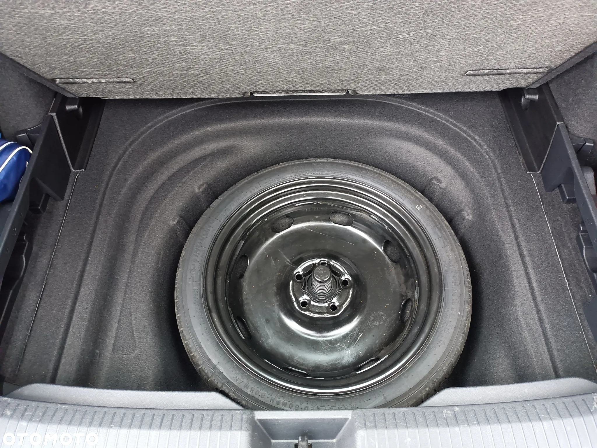 Volkswagen Golf VIII 2.0 TDI Life - 38