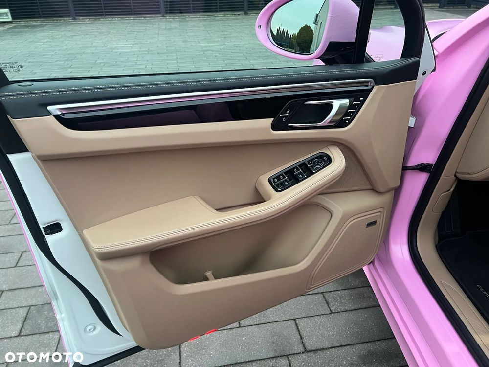 Porsche Macan Standard - 10