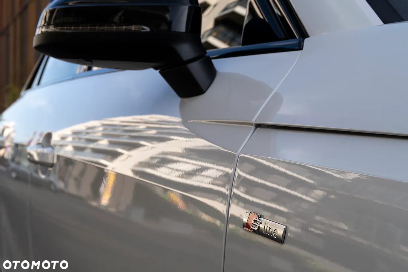 Audi A4 45 TFSI quattro S tronic S line - 4