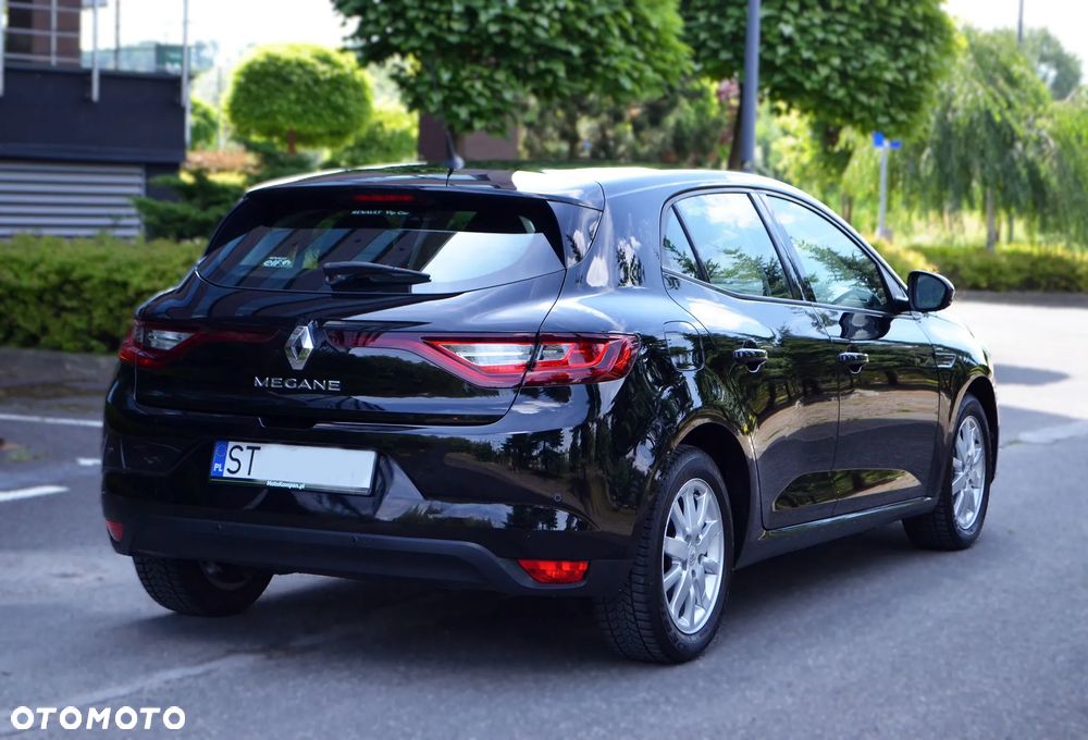 Renault Megane 1.6 SCe Business - 6