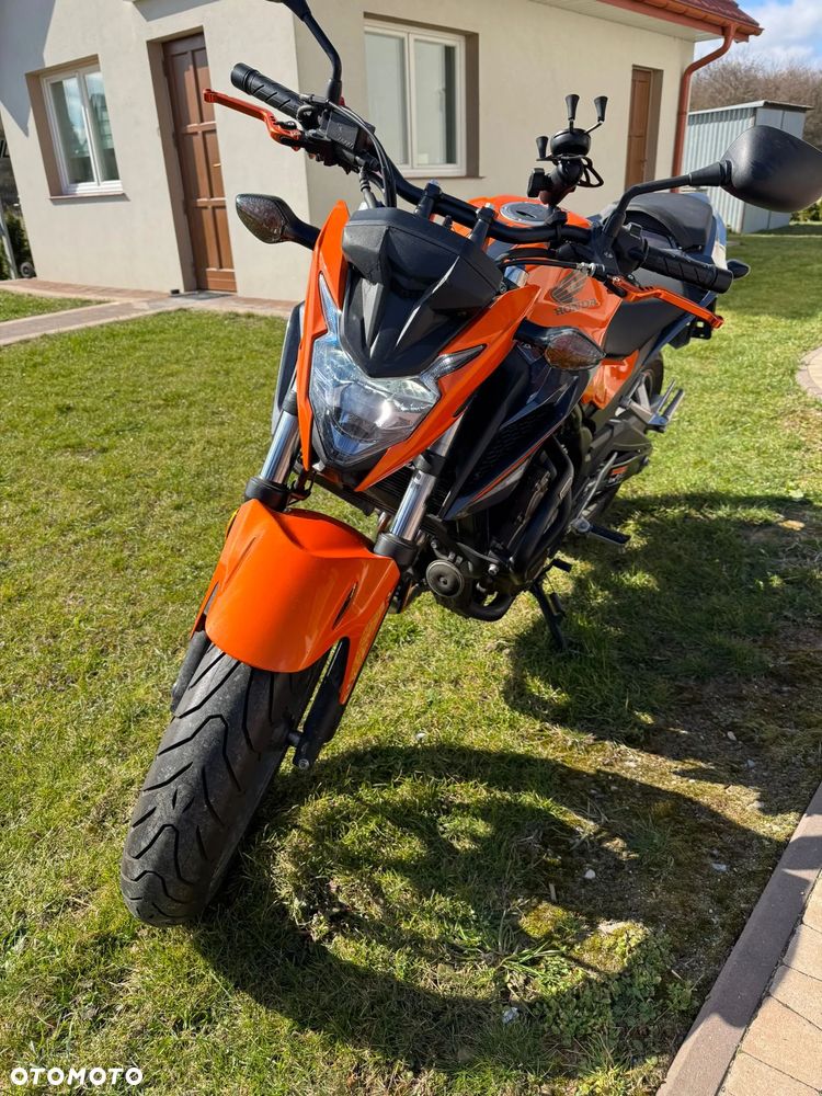 Honda CBF - 3