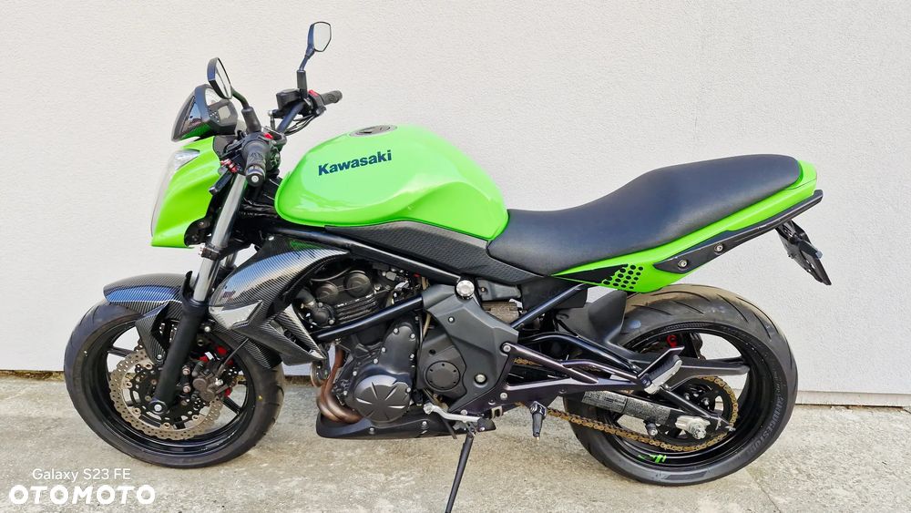 Kawasaki ER - 28