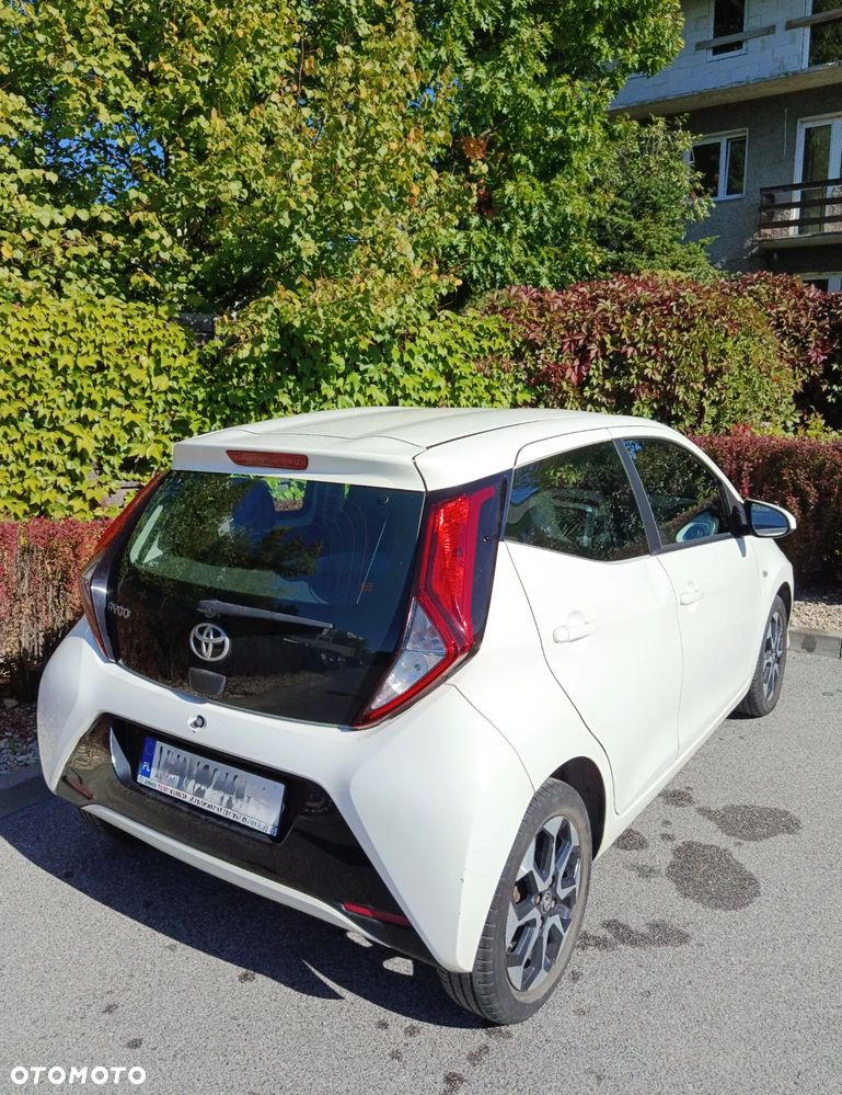Toyota Aygo x-play - 7
