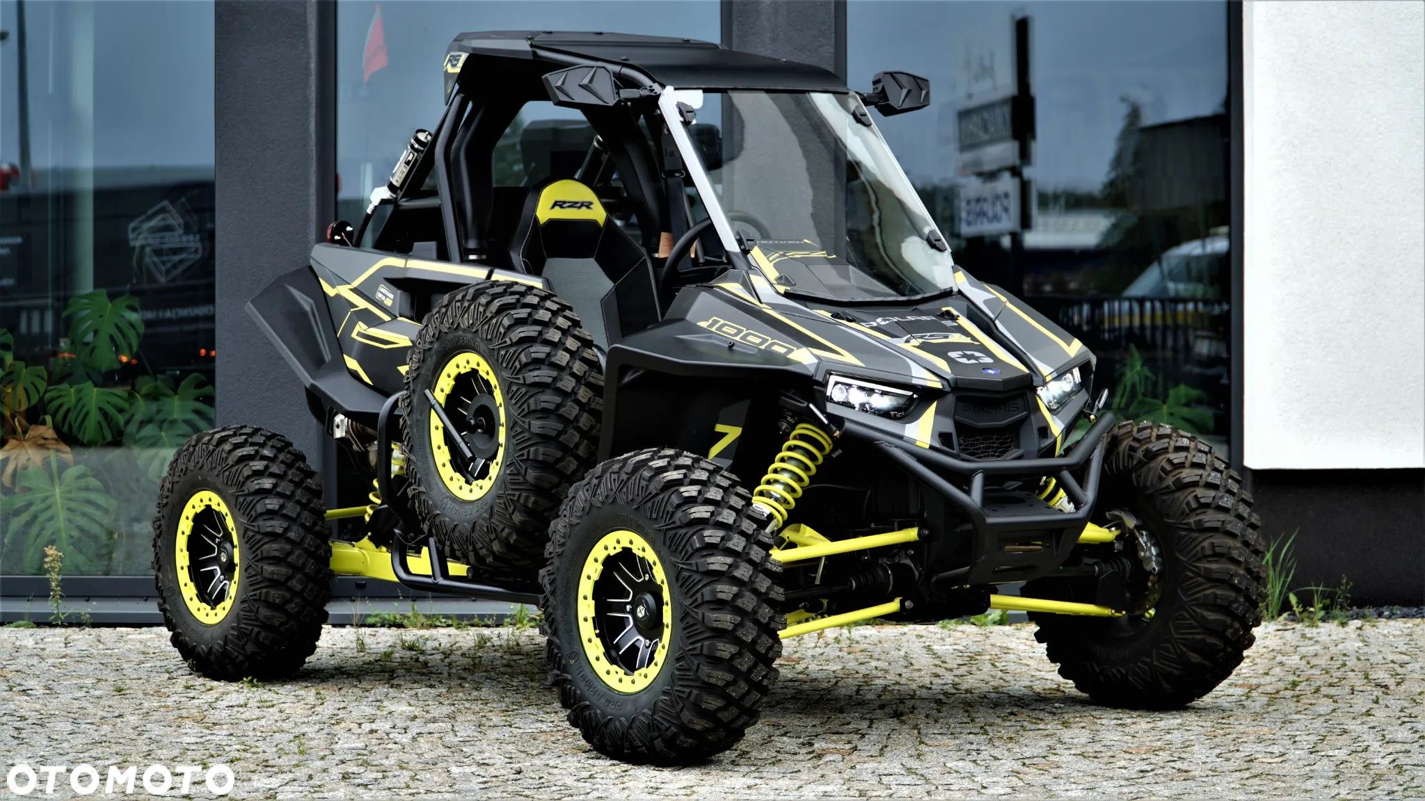 Polaris RZR - 1