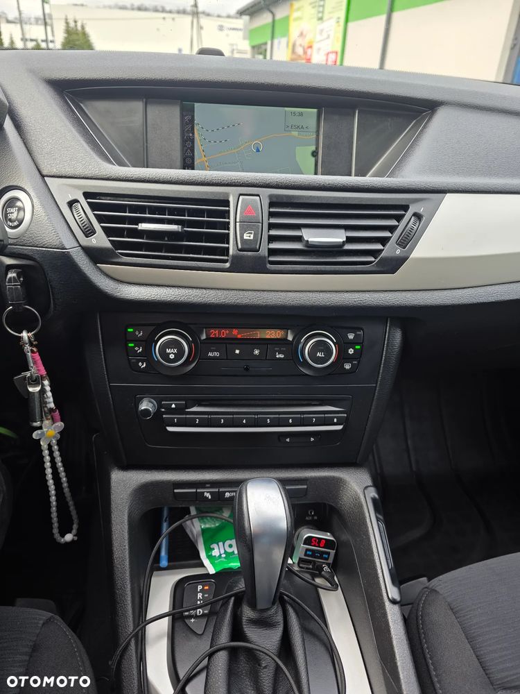 BMW X1 sDrive18d - 14