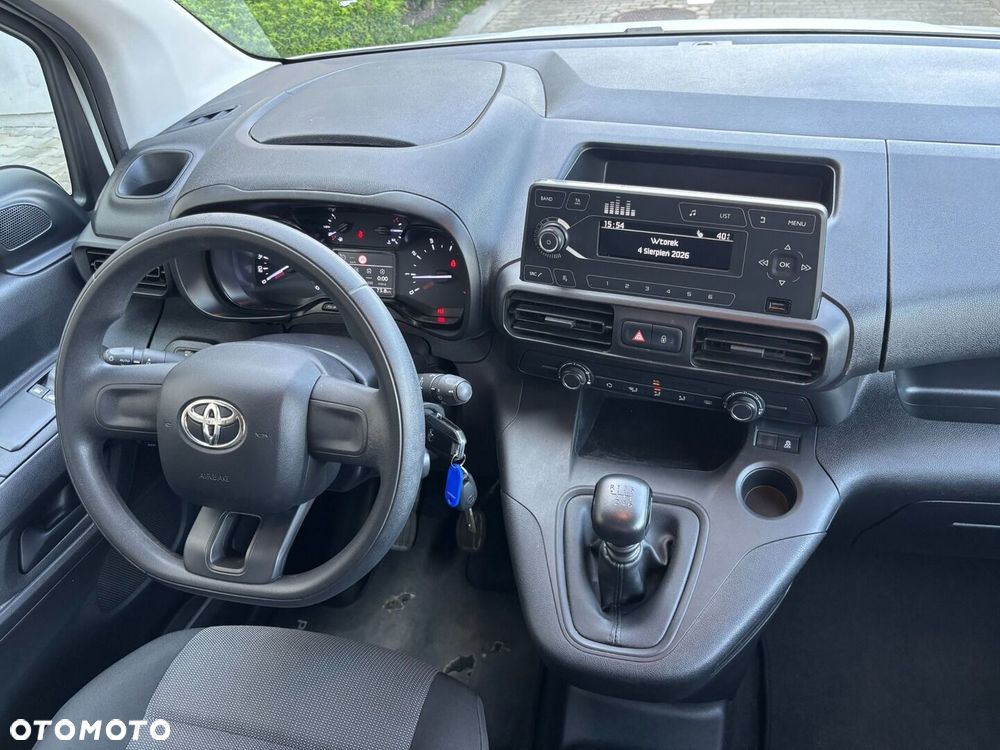 Toyota Proace City Verso 1.5 D-4D Combi - 23