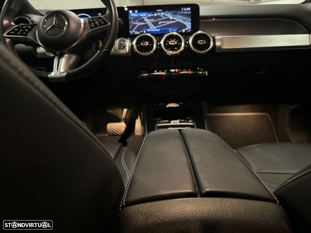 Mercedes-Benz GLB 180 d Progressive - 10