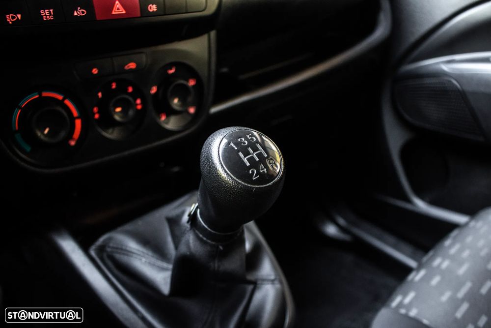 Opel Combo 1.3 CDTi - 16