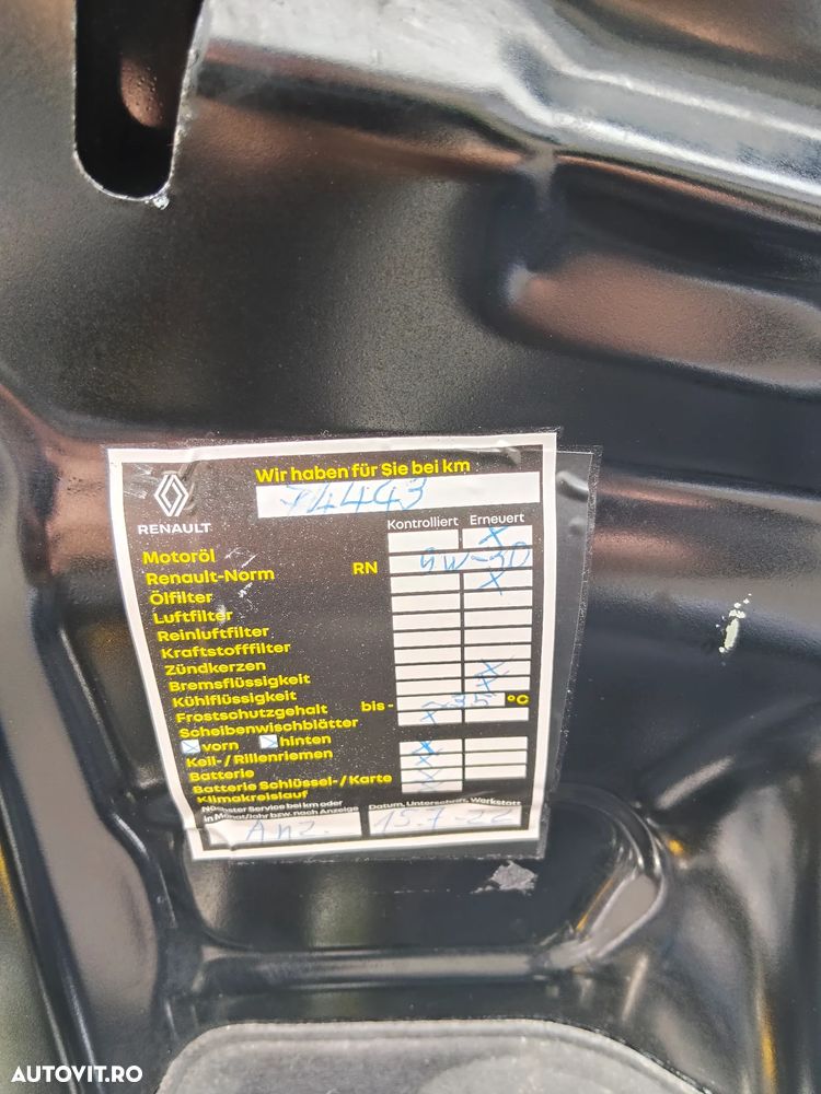 Renault Megane ENERGY dCi 110 EDC INTENS - 31