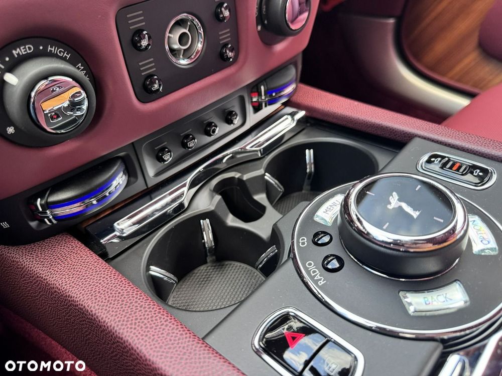 Rolls-Royce Wraith Standard - 37