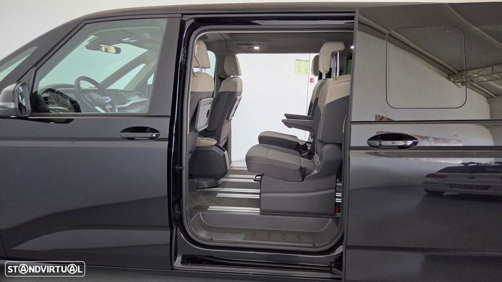 VW Multivan 1.5 TSI Life Longa DSG - 19