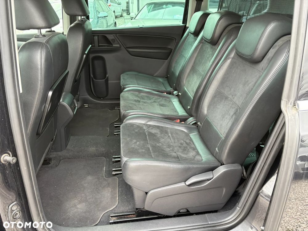 Volkswagen Sharan 2.0 TDI 4MOTION Blue Motion Life - 9