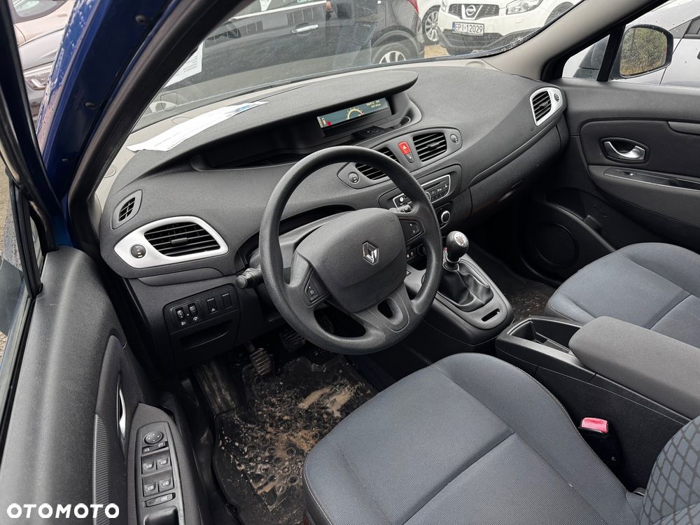 Renault Scenic 1.6 16V Expression - 36