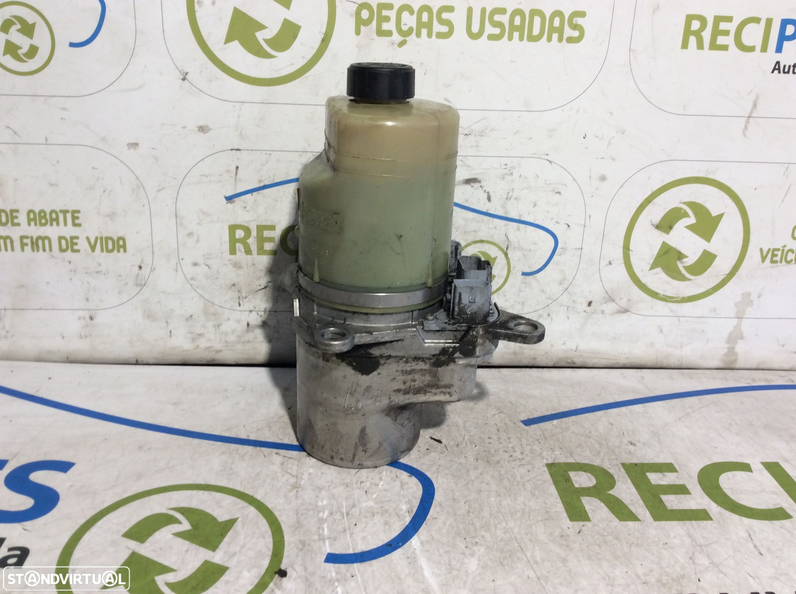Bomba de direção assistida eletro-hidráulica Ford Focus Ref. 4M513K514AC - 1