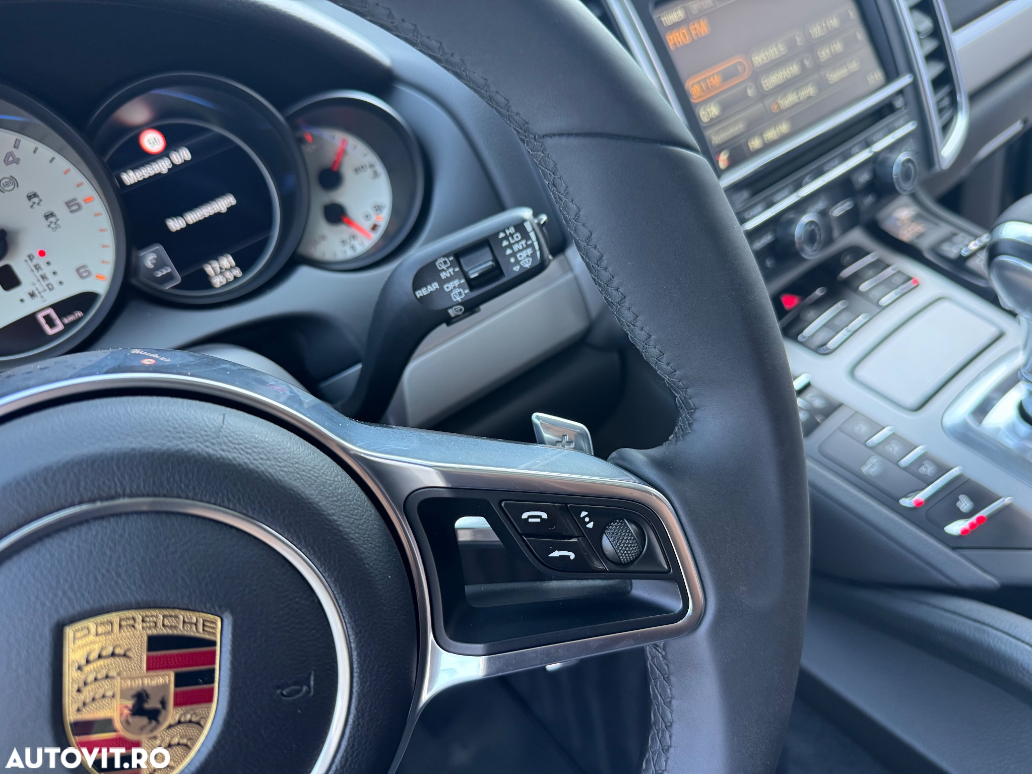 Porsche Cayenne Diesel Platinum Edition - 26