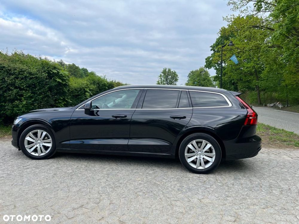 Volvo V60 D3 Momentum Pro - 9