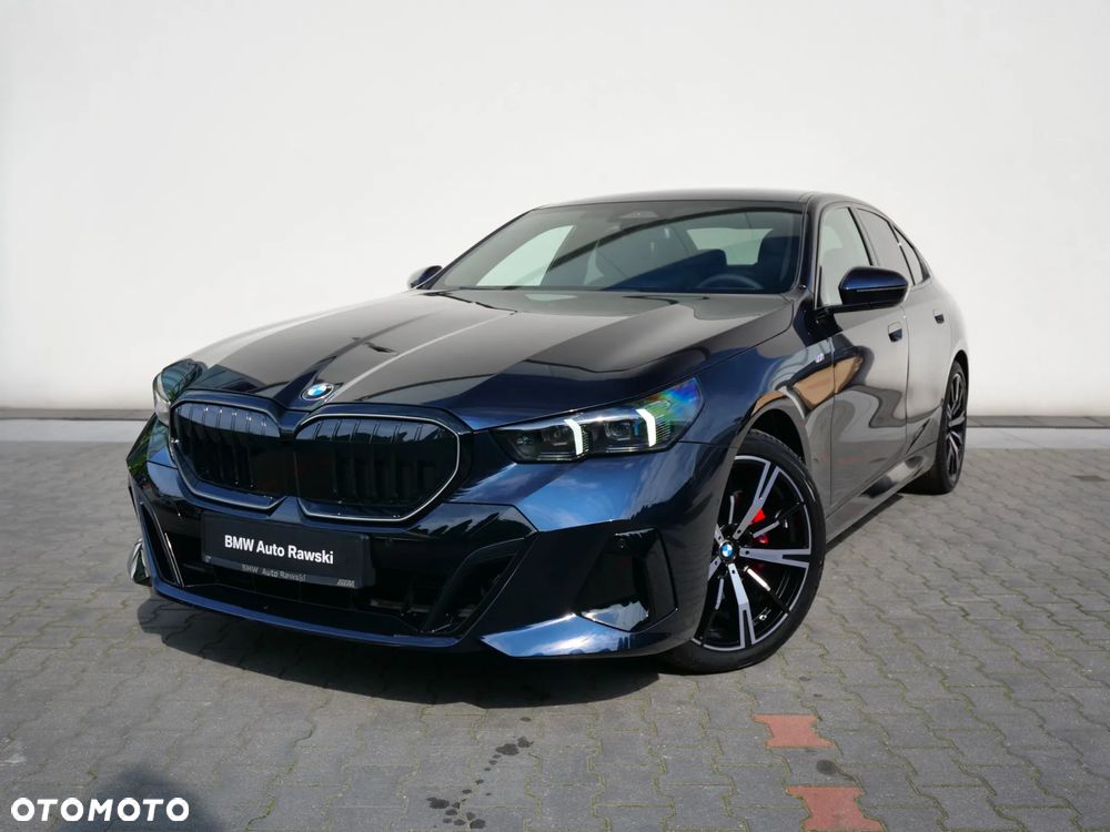 BMW Seria 5 520d xDrive - 4