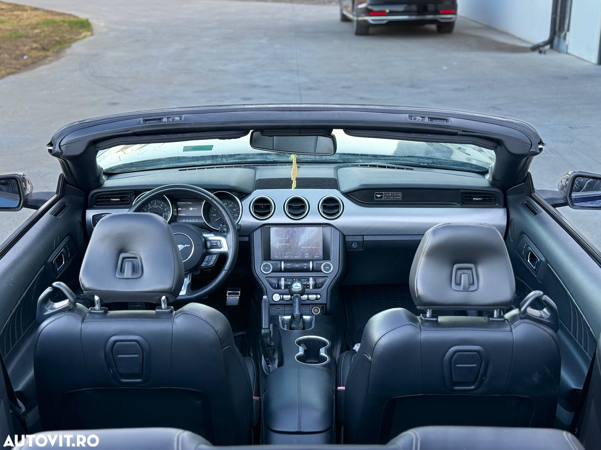 Ford Mustang Cabrio 2.3 Eco Boost - 14