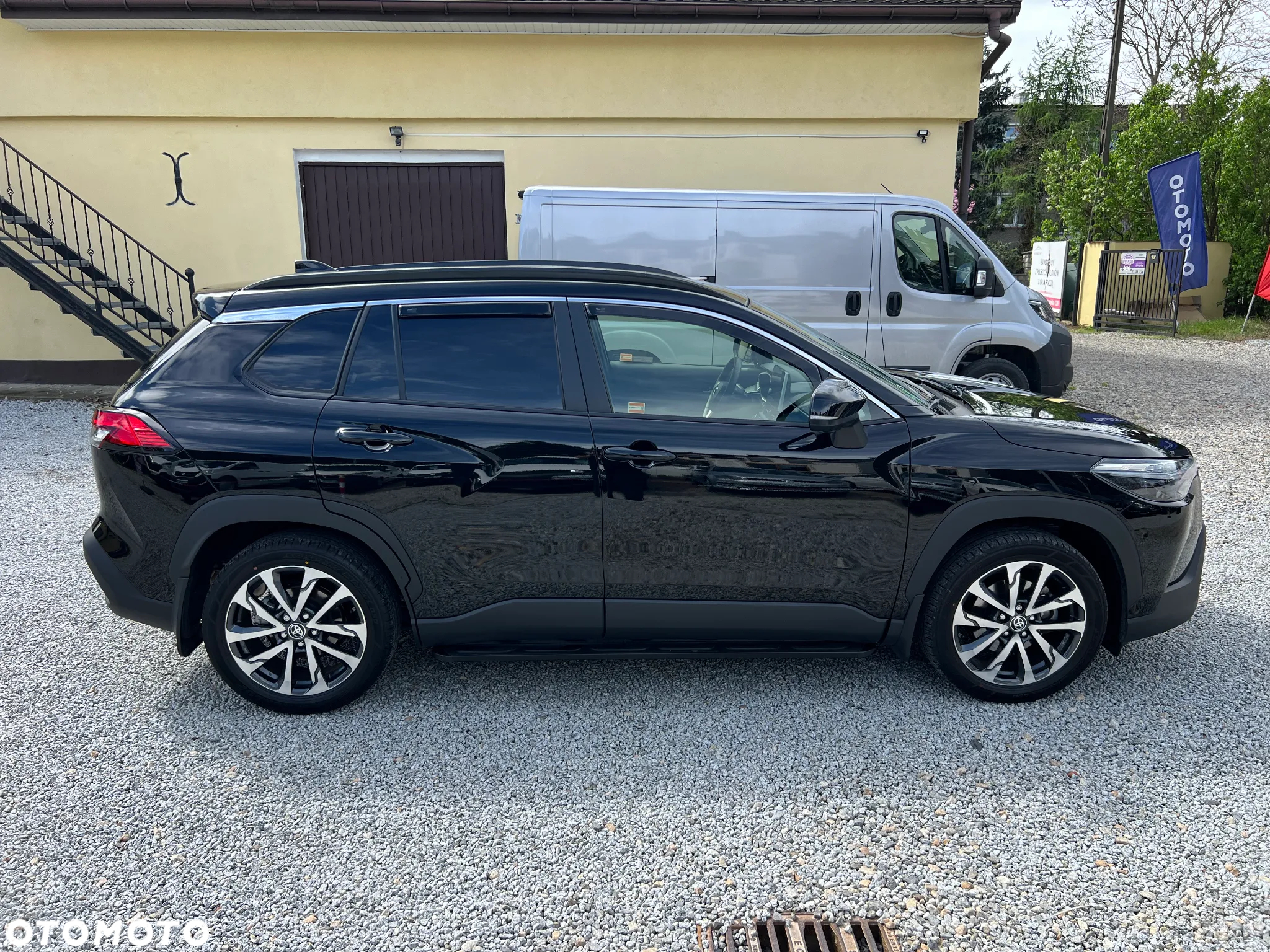 Toyota Corolla Cross 2.0 Hybrid Executive AWD - 5