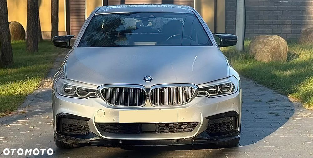 BMW Seria 5 540i xDrive Luxury Line - 2