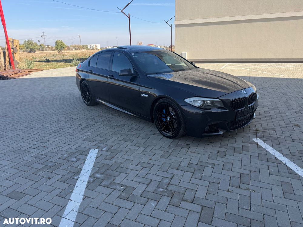 BMW Seria 5 525d xDrive AT - 22