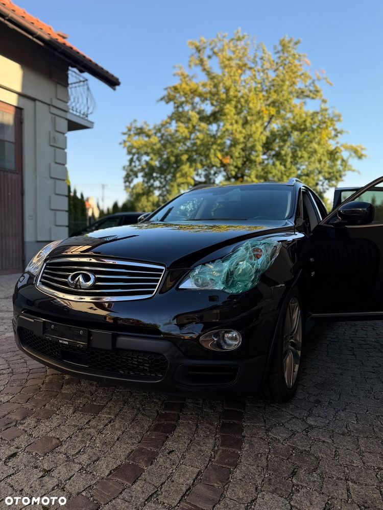 Infiniti QX50 - 3