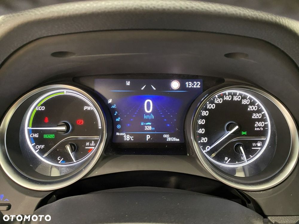 Toyota Camry - 16