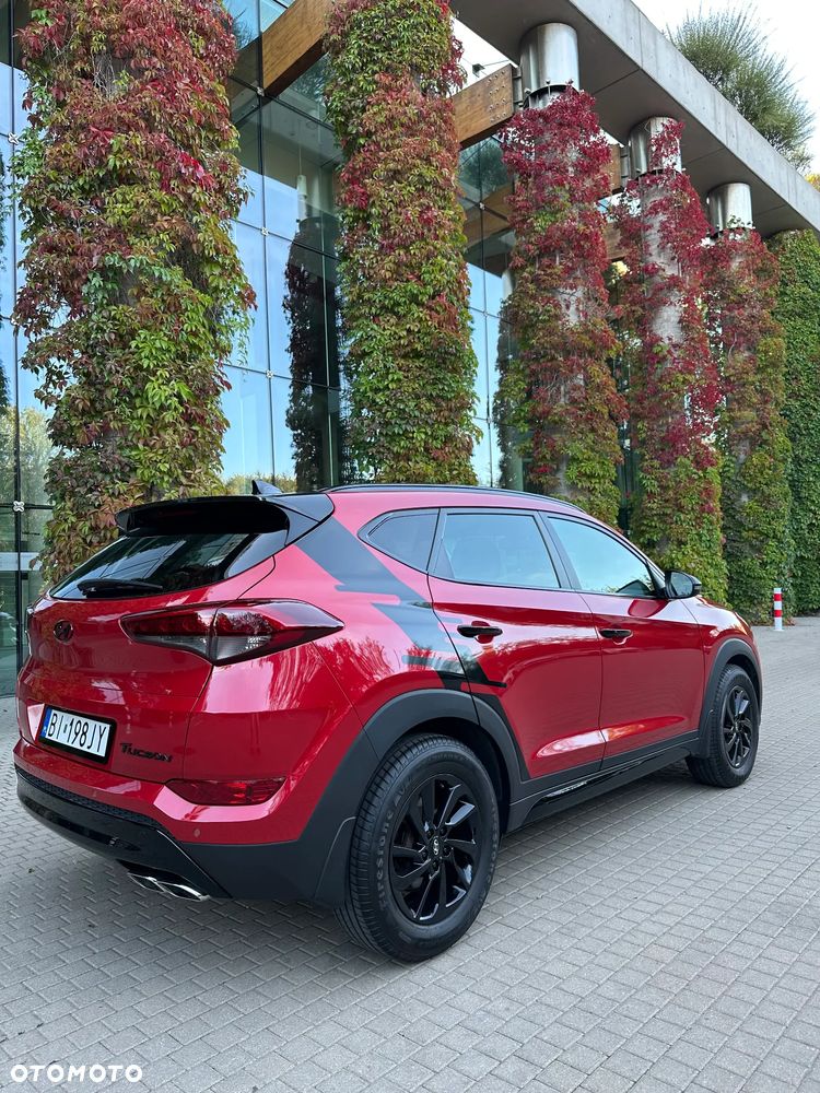 Hyundai Tucson 2.0 CRDI BlueDrive Comfort 2WD - 25