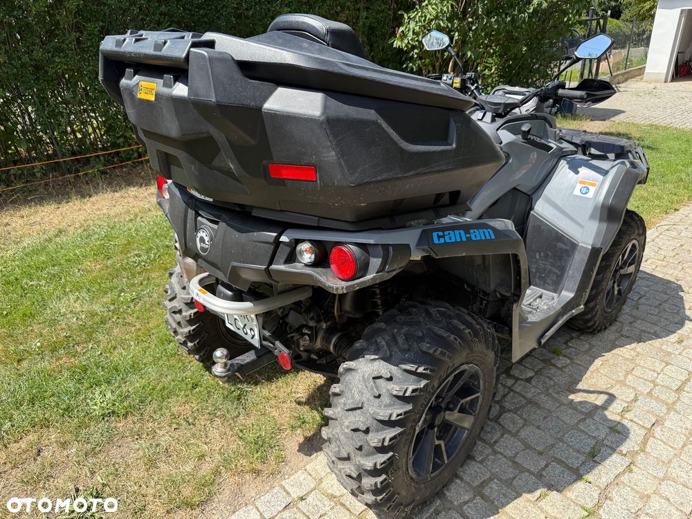 Can-Am Outlander Max - 4