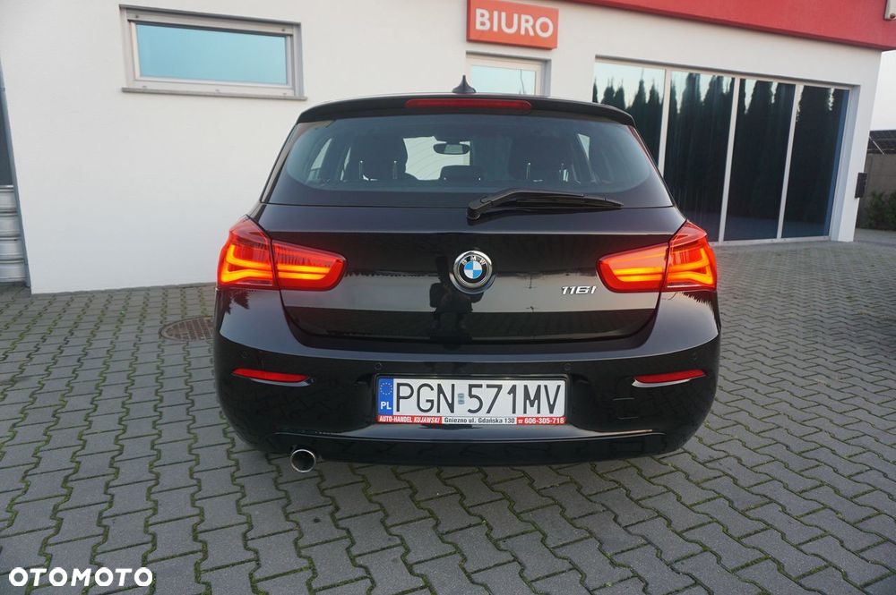 BMW Seria 1 116i M Sport - 27