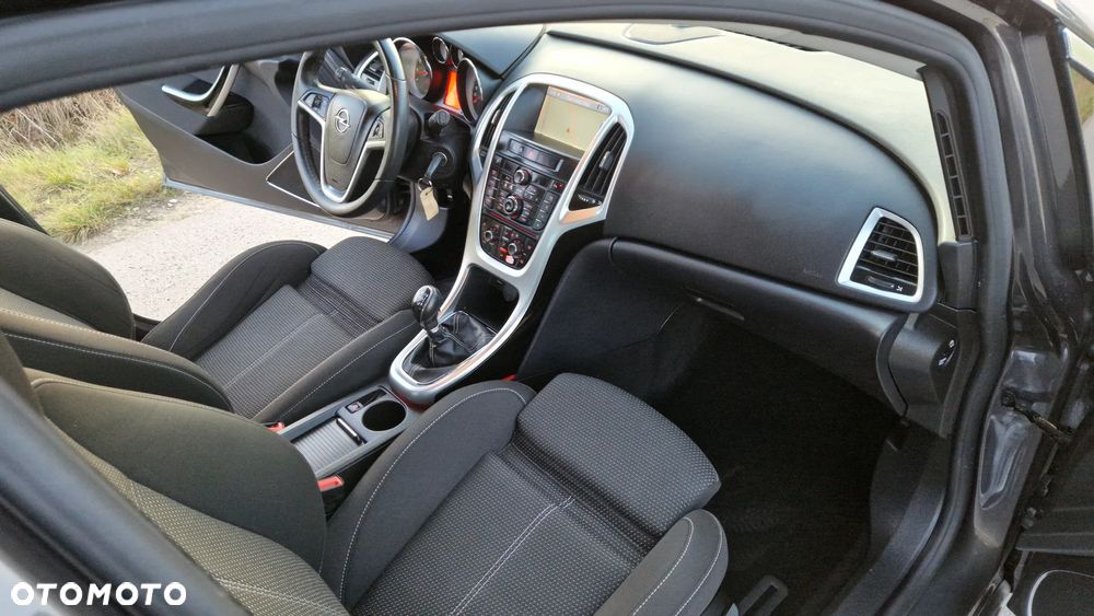 Opel Astra 1.4 Turbo Cosmo - 22