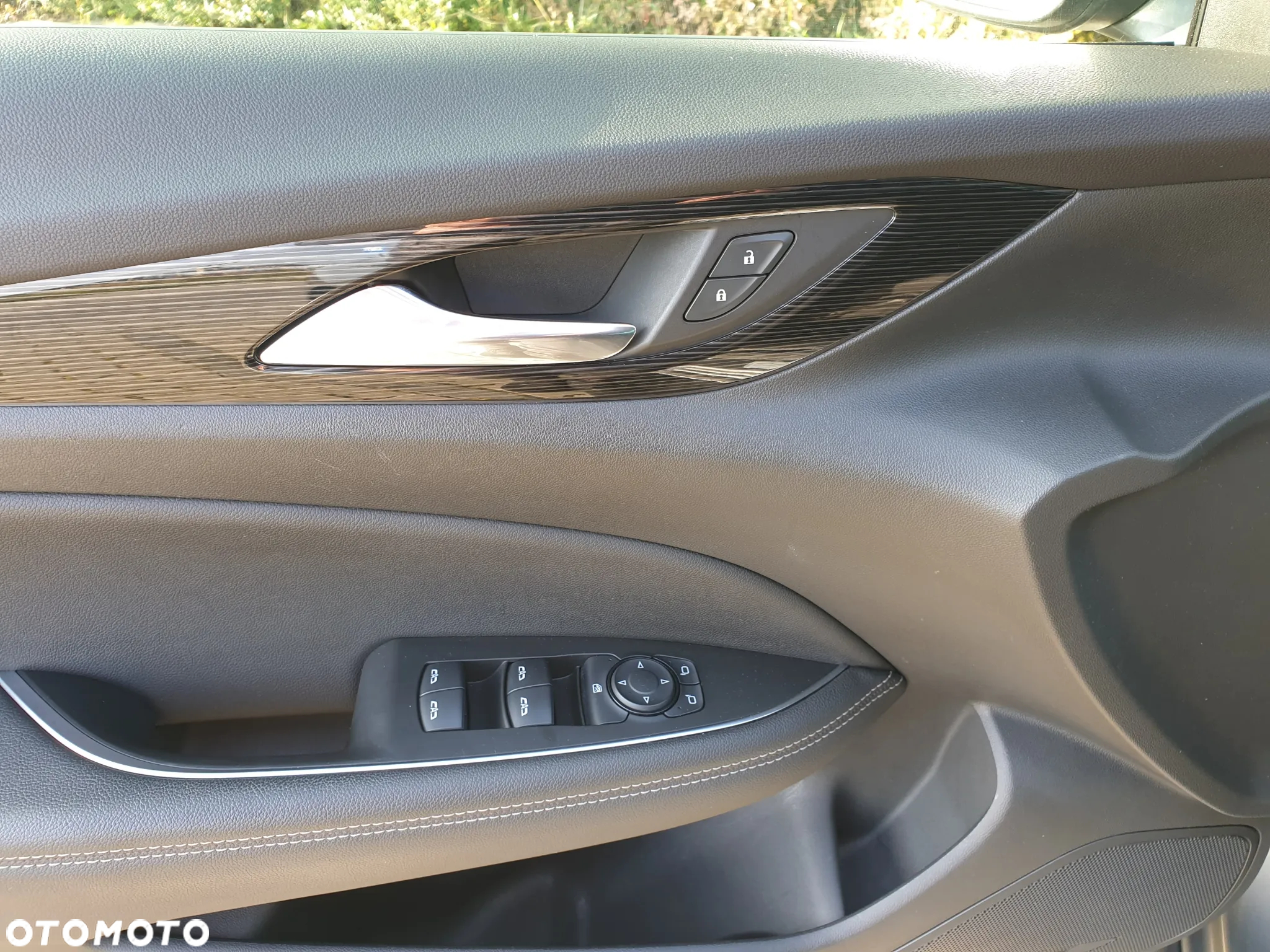 Opel Insignia 1.5 T GPF Innovation S&S - 23