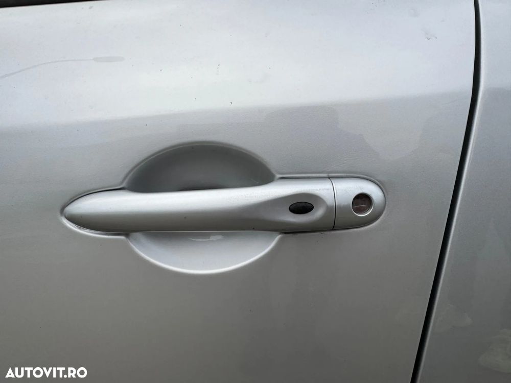 Renault Megane dCi 110 FAP EDC LIMITED - 5