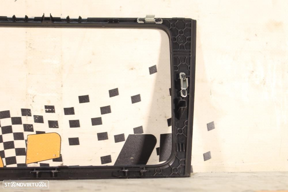 Aro / Friso Volkswagen Golf Vi (5K1)  5K0858063a / 5K0858061a / Rádio - 6