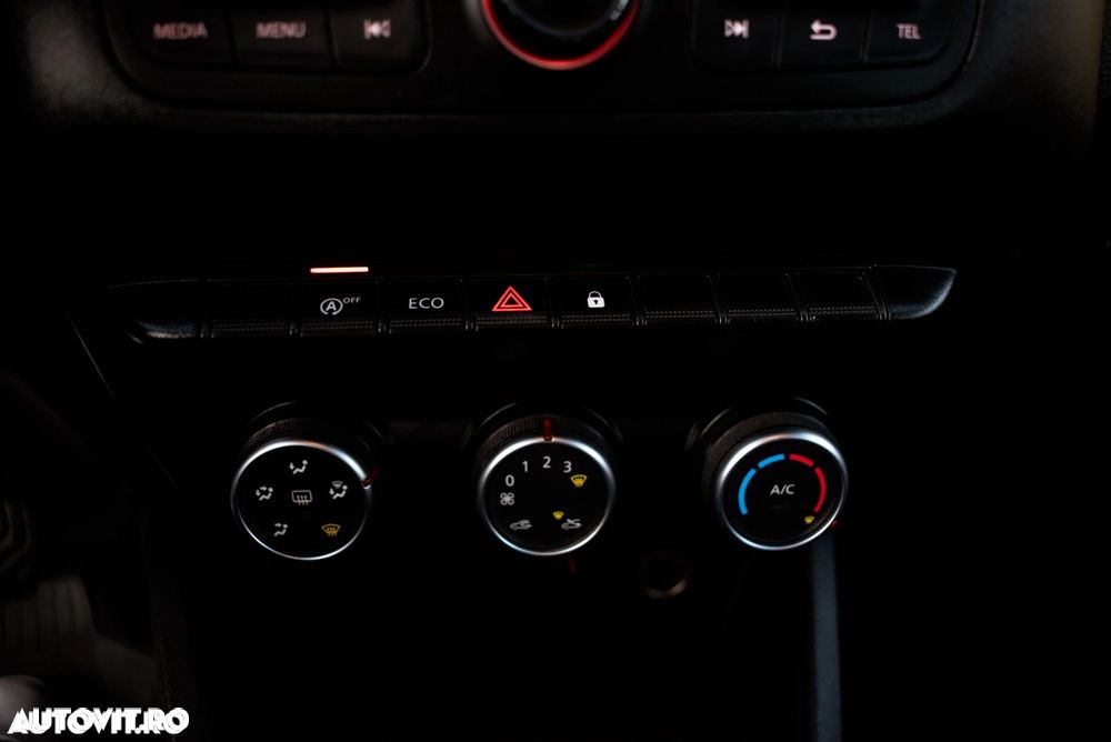 Dacia Duster TCe 100 Comfort - 23