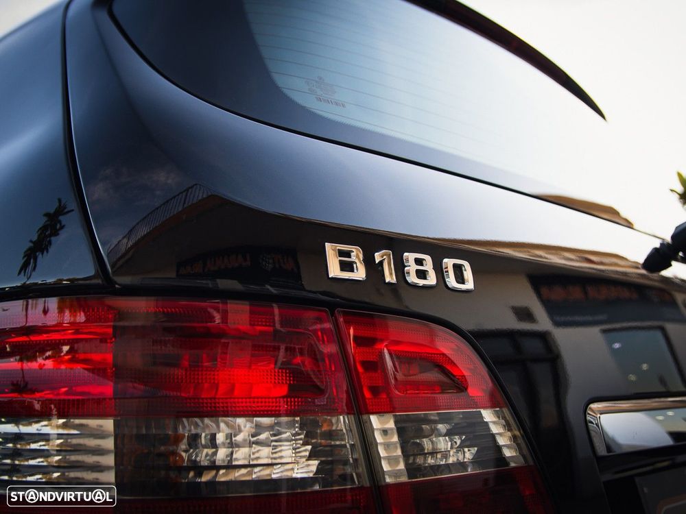 Mercedes-Benz B 180 CDi - 21