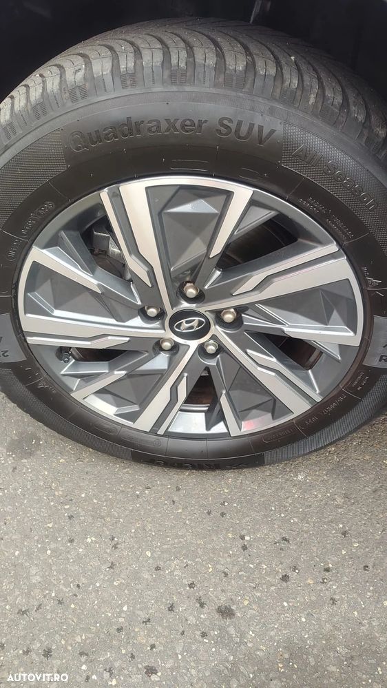 Hyundai Tucson - 8