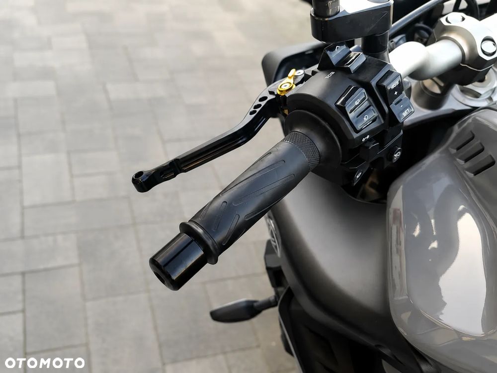 Yamaha MT - 10