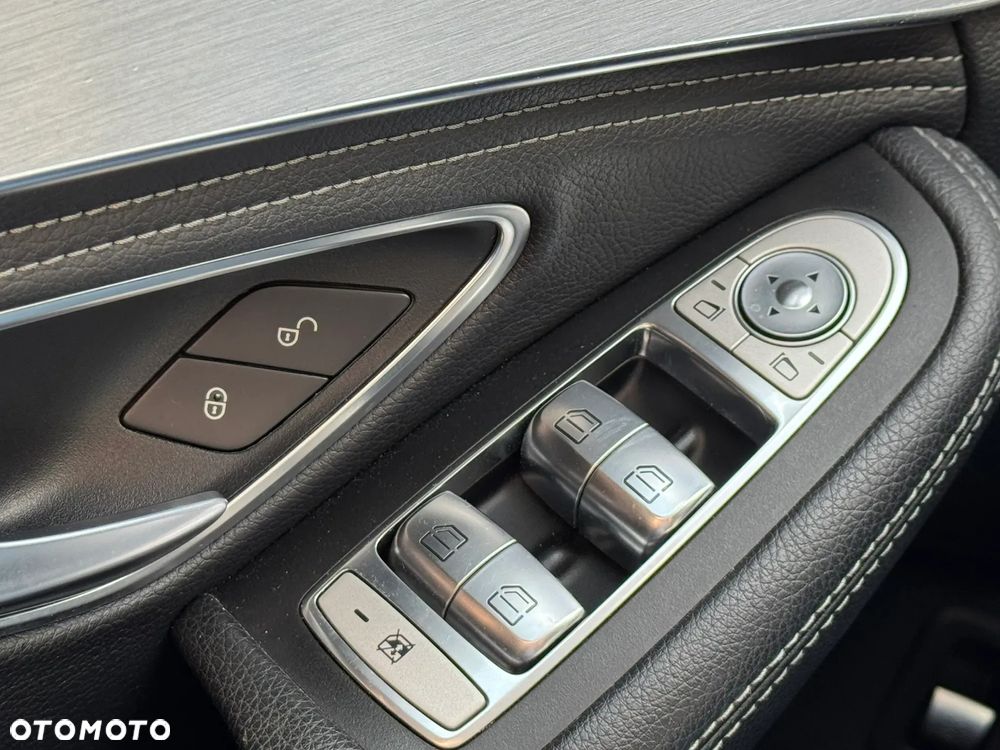 Mercedes-Benz Klasa C - 37