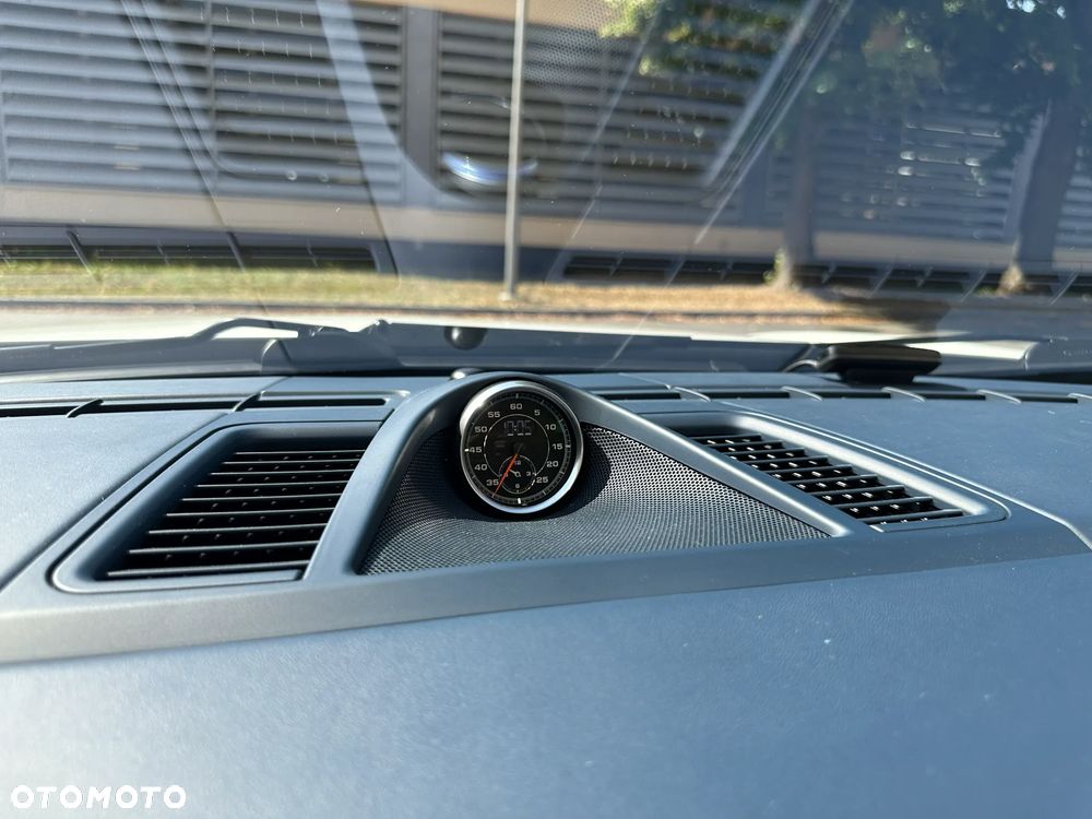 Porsche Panamera Turbo PDK - 39