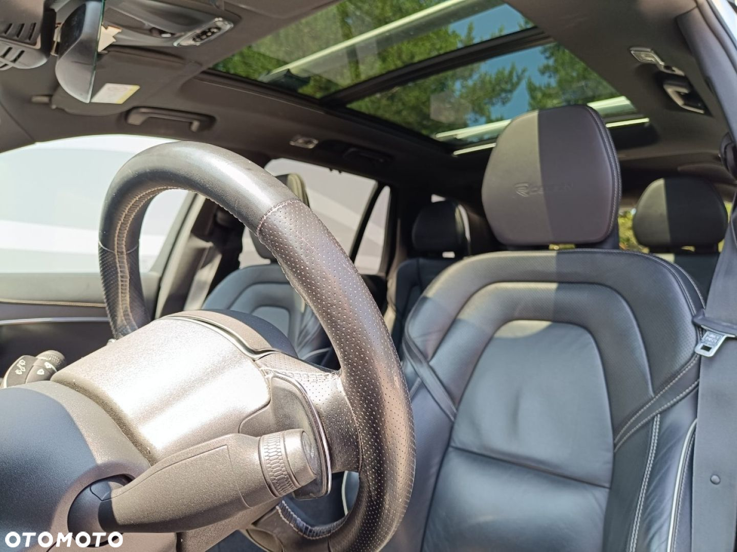 Volvo XC 90 D5 SCR AWD R-Design 7os - 27