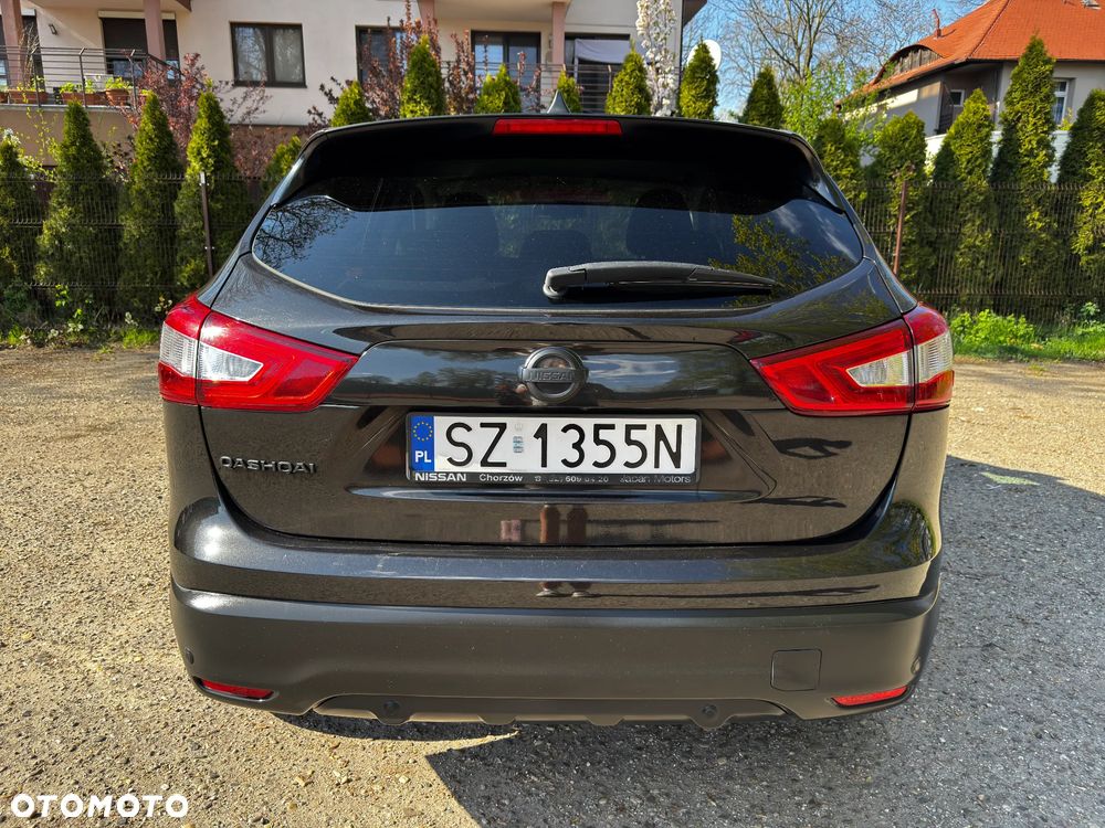 Nissan Qashqai 1.2 DIG-T N-Connecta EU6 - 7
