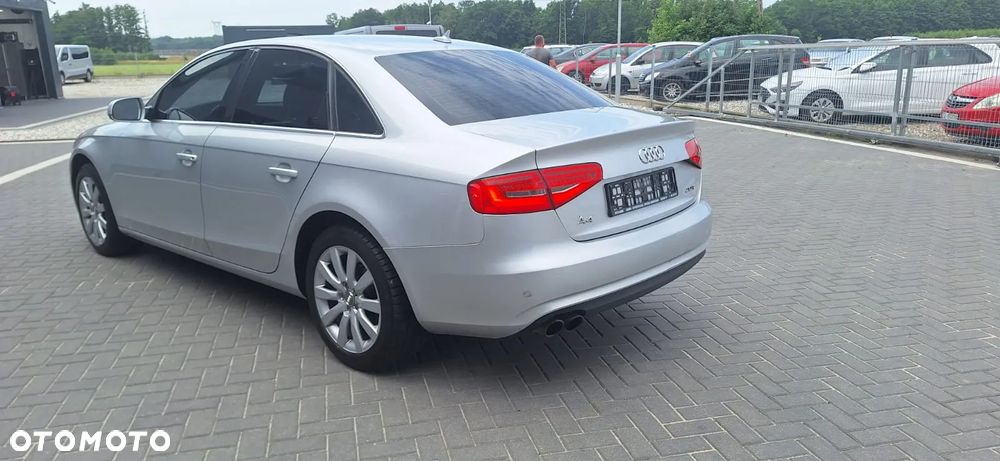 Audi A4 2.0 TFSI Multitronic - 12