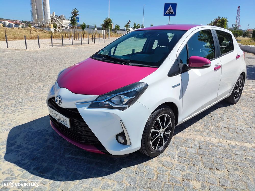 Toyota Yaris 1.5 HSD GR Sport - 1